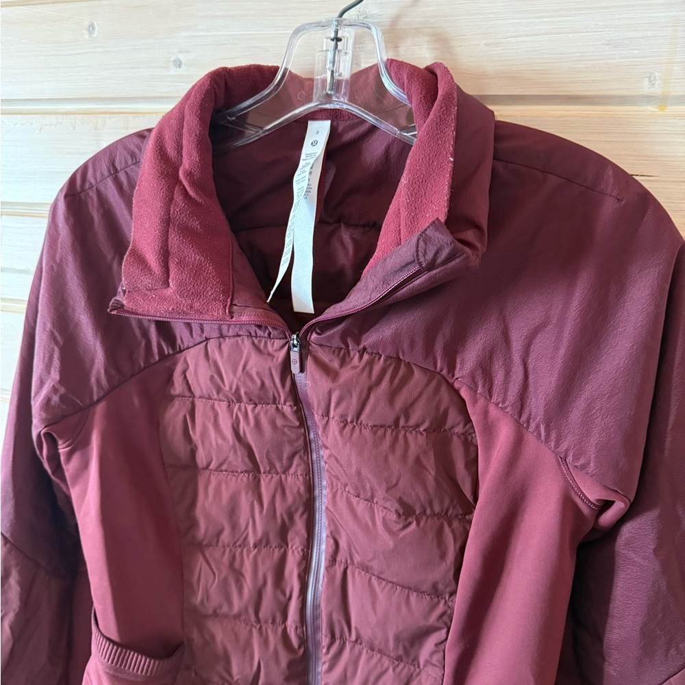 Lululemon Women’s Down Insulated Jacket – Burgundy – Size 8